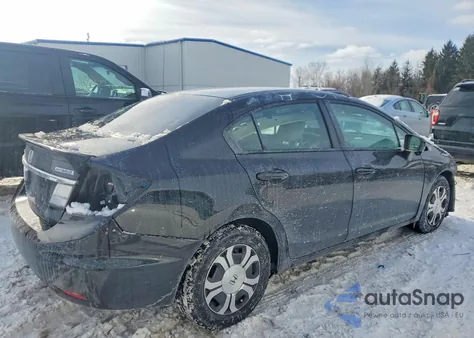 2014 Honda Civic Hybrid z USA, uszkodzony, nr VIN 19XFB4F22EE200302